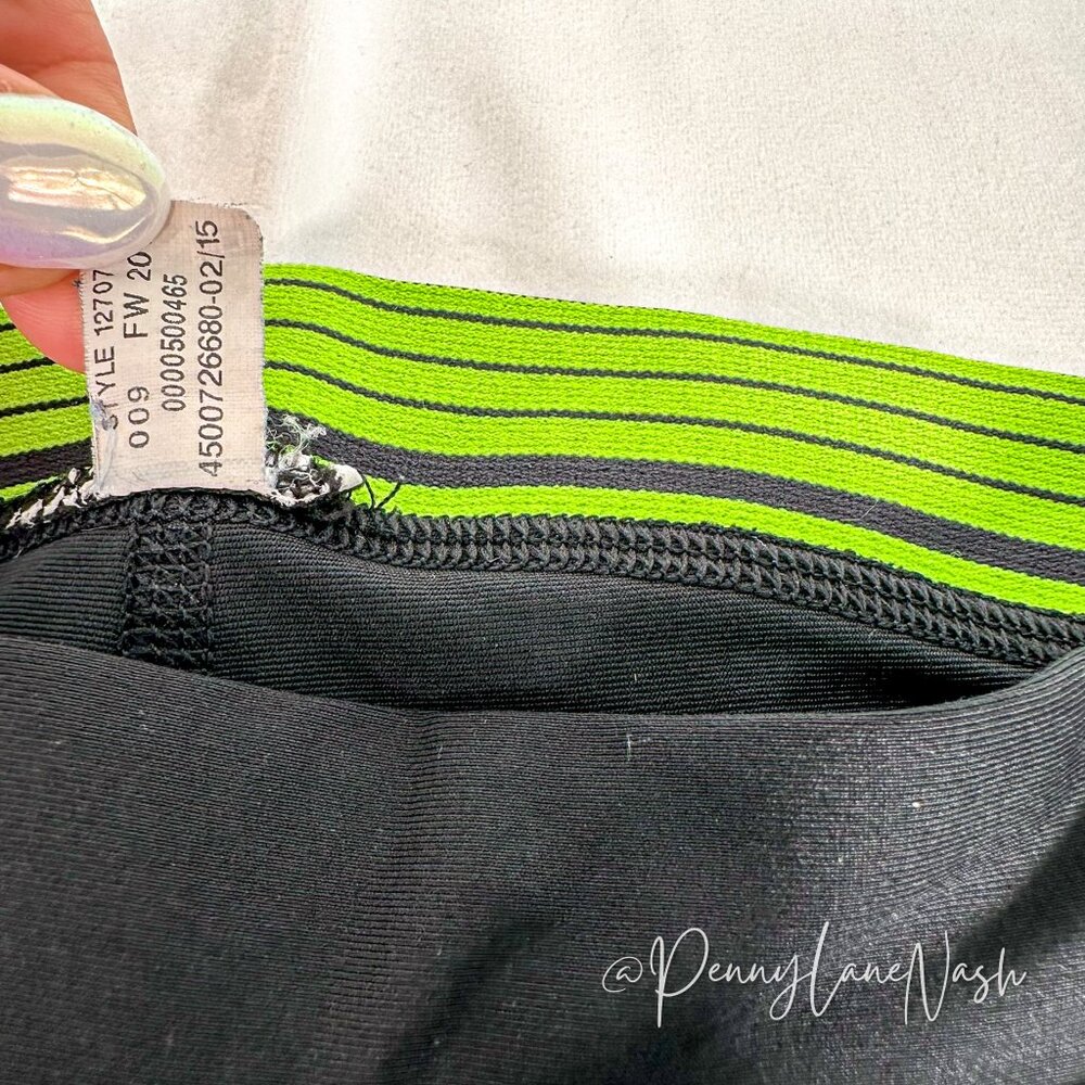 Under Armour Yoga Capri Legging Tights - Picture 4 of 8